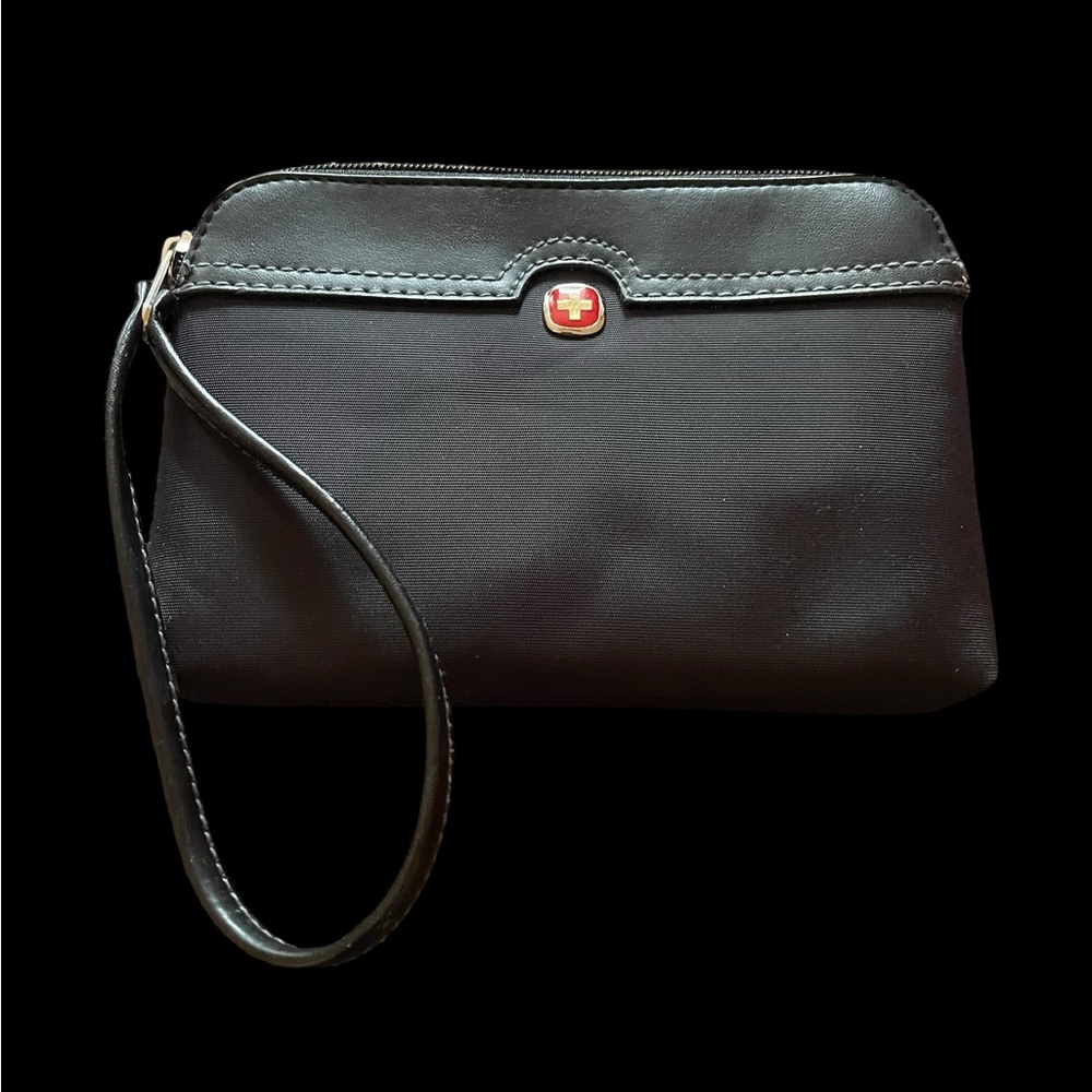 NWOT Swiss Gear Pouch Wristlet Cord Case Bag